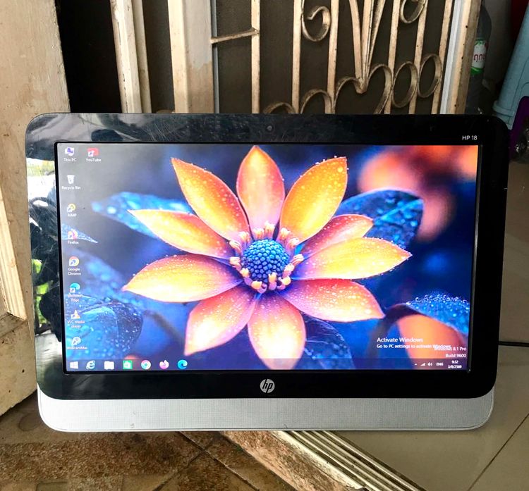 วินโดว์ 4 กิกะไบต์ USB ใช่ All in one HP18 จอ18.5นิ้ว CPU-AMD E1-2500 1.40GHZ Ram6GB HD1TB มีไวไฟในตัว มีการ์ดจอ