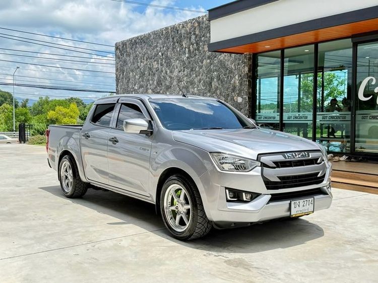 รถ Isuzu D-MAX 1.9 S สี บรอนซ์เงิน