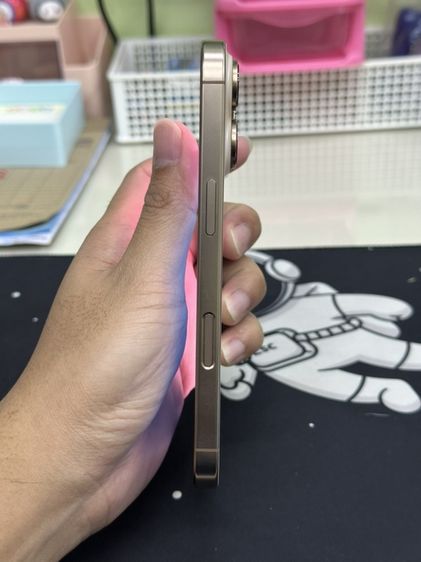 iPhone 16Pro รูปที่ 2