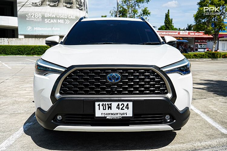 Toyota Corolla Cross 2021 1.8 Hybrid Premium Safety Utility-car ไฮบริด ไม่ติดแก๊ส เกียร์อัตโนมัติ ขาว รูปที่ 4
