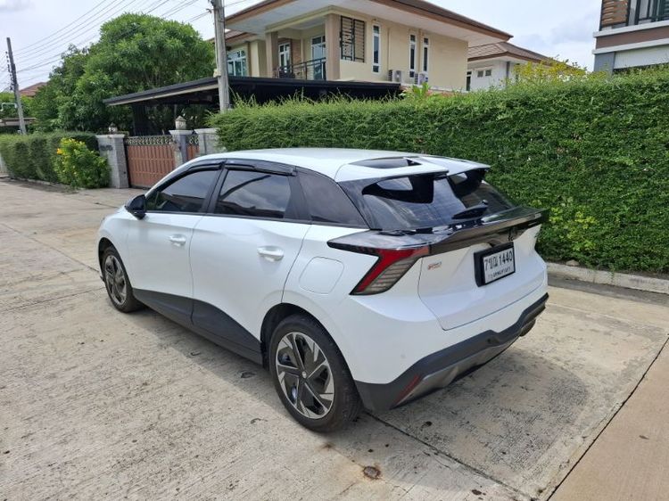 MG MG4 2025 Electric Sedan ไฟฟ้า ขาว รูปที่ 4