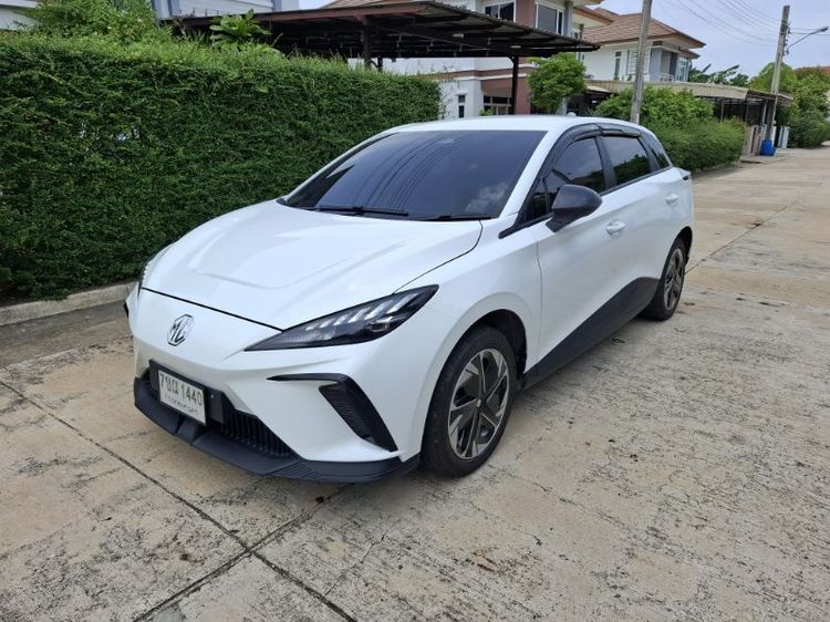 รถ MG MG4 Electric สี ขาว