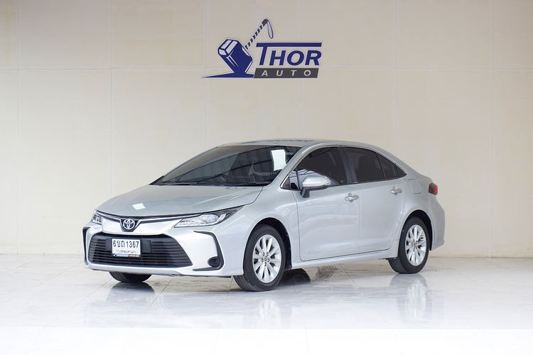รถ Toyota Altis 1.6 G สี บรอนซ์เงิน