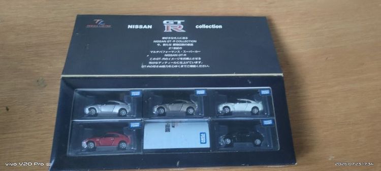 โมเดล Tomica nissan GT-R