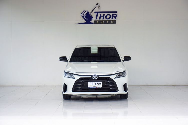 Toyota Yaris ATIV 2025 1.2 Premium Luxury Sedan เบนซิน เกียร์อัตโนมัติ ขาว รูปที่ 2