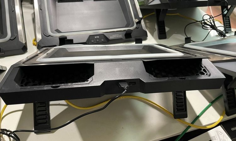 พัดลมระบายความร้อน โน๊ตบุ๊ค IETS GT300 Double Blower Laptop 15-17 นิ้ว รูปที่ 4