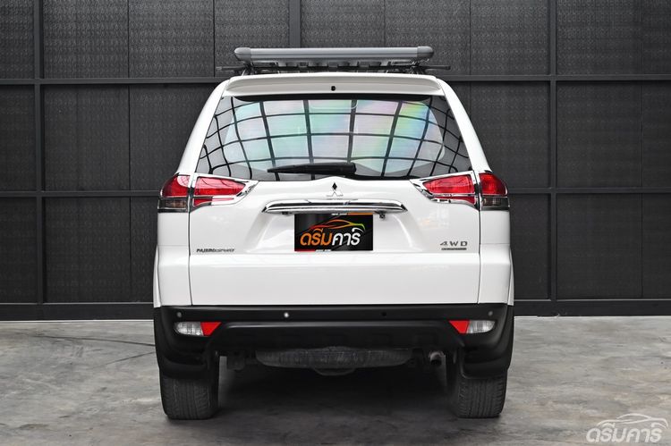 Mitsubishi Pajero Sport 2015 2.5 GT 4WD Utility-car ดีเซล ไม่ติดแก๊ส เกียร์อัตโนมัติ ขาว รูปที่ 4