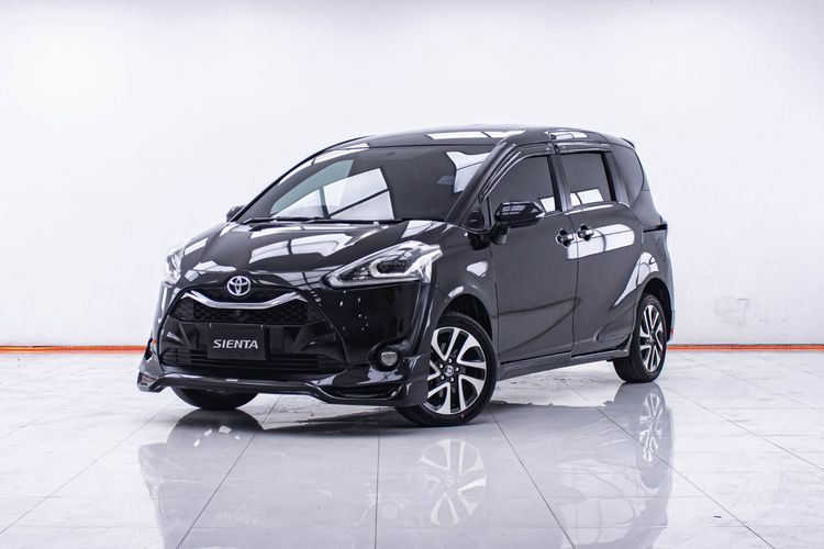 Toyota Sienta 2019 1.5 V Utility-car เบนซิน ไม่ติดแก๊ส เกียร์อัตโนมัติ ดำ