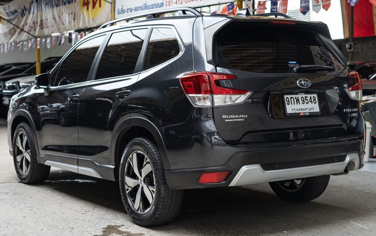 Subaru Forester 2020 2.0 i-S Utility-car เบนซิน ไม่ติดแก๊ส เกียร์อัตโนมัติ เทา รูปที่ 3