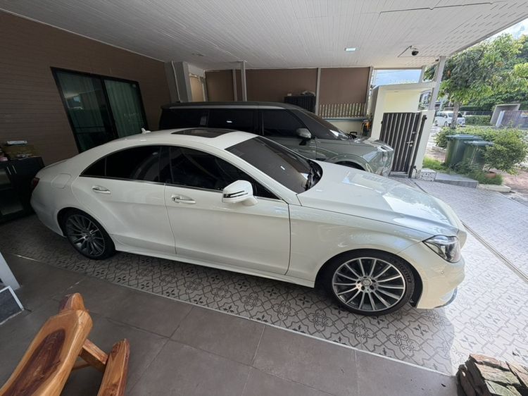 Mercedes-Benz CLS-Class 2017 CLS250 CDI AMG Sedan ดีเซล ขาว