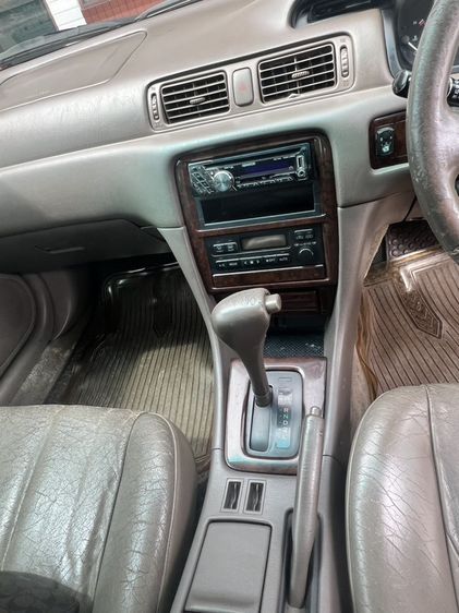 Toyota Camry 2000 2.2 SEG Sedan เบนซิน LPG เกียร์อัตโนมัติ บรอนซ์เงิน รูปที่ 4