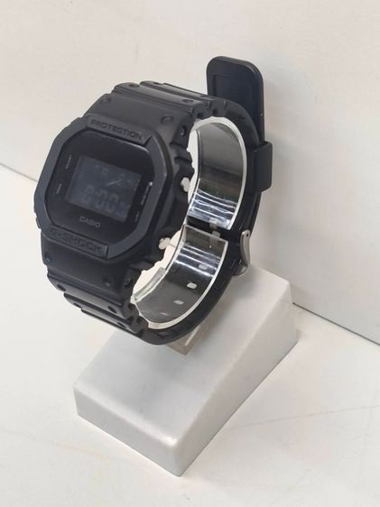 Casio G-SHOCK DW-5600BB-1 Black Out สีดําล้วน รูปที่ 3