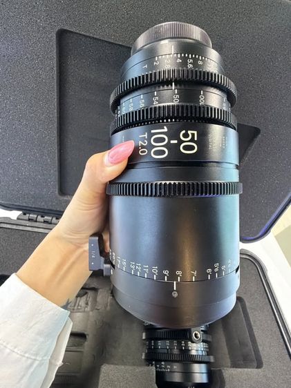 อื่นๆ อื่นๆ เลนส์ Cinema ระดับมืออาชีพ Sigma 50-100mm T2 High Speed Zoom เหมาะสําหรับงานภาพยนตร์ โฆษณา MV