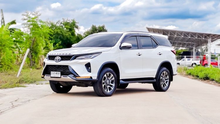 Toyota Fortuner 2022 2.4 Leader G Utility-car ดีเซล ไม่ติดแก๊ส เกียร์อัตโนมัติ ขาว รูปที่ 4