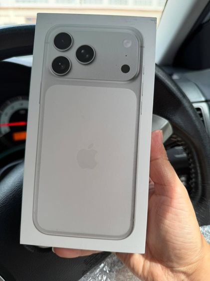 iPhone 17 pro max 256 gb silver ใหม่ ไม่แกะไม่แอค