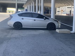 ขายรถยนต์ Toyota Prius