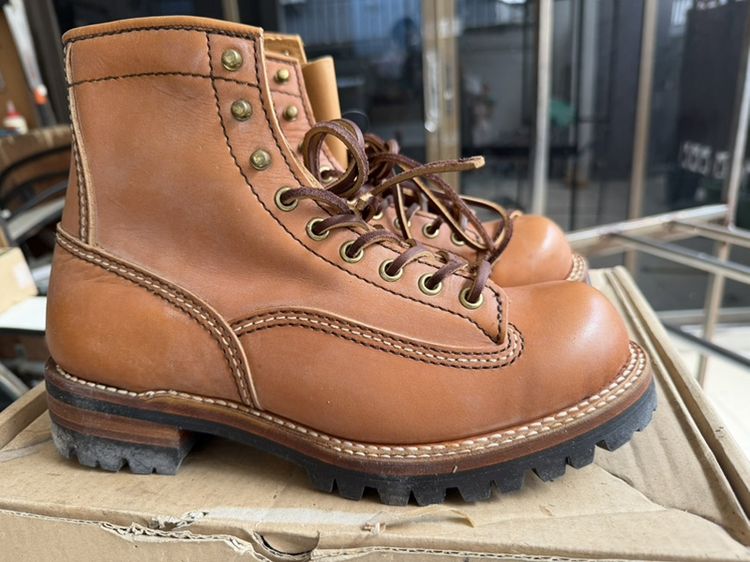 ขายรองเท้าบูท Lone Wolf รุ่น Logger สี Natural เบอร์ 7.5 รูปที่ 4