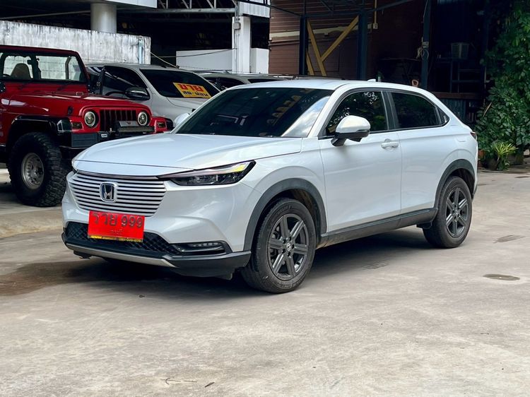 รถ Honda HR-V 1.5 EL e:HEV สี ขาว