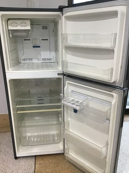 ตู้เย็น ELECTROLUX 7.5 คิว รูปที่ 3