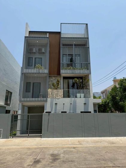 หมู่บ้านปรีชา ราม 3 รามคำแหง-พัฒนาการ