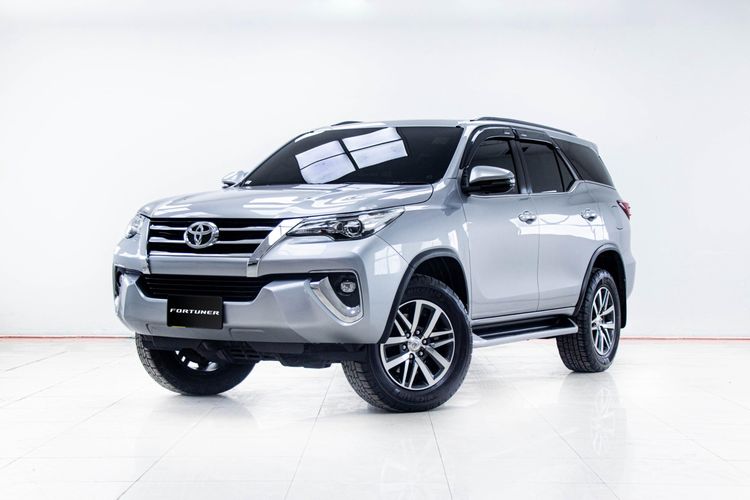 TOYOTA FORTUNER 2.4 V AT 2019 ออกรถ 0 บาท รหัสรถ 5D150 