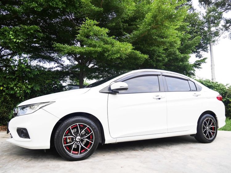 รถ Honda City 1.5 Sv Plus i-VTEC สี ขาว