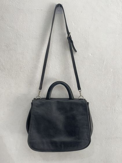 กระเป๋าสะพายหนังเเท้แบรนด์  Kenneth Cole สวยๆ 650บาท