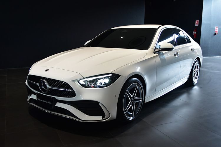 รถ Mercedes-Benz C-Class C220 สี ขาว