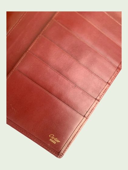 Cartier wallet used 💯 รูปที่ 6
