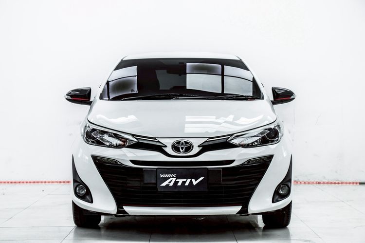 Toyota Yaris ATIV 2018 1.2 S Sedan เบนซิน ไม่ติดแก๊ส เกียร์อัตโนมัติ ขาว รูปที่ 4