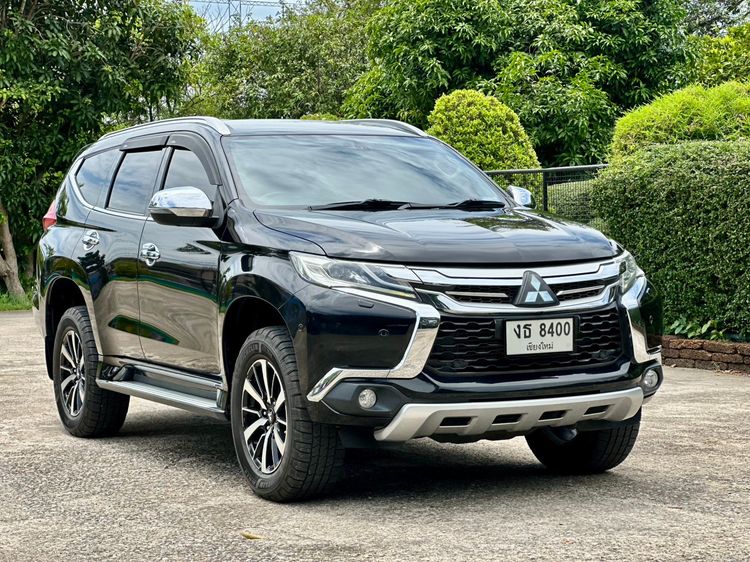 รถ Mitsubishi Pajero Sport 2.4 GT Premium 2WD สี ดำ