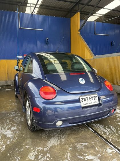 Volkswagen New Beetle 2001 2.0 Sedan เบนซิน เกียร์อัตโนมัติ น้ำเงิน รูปที่ 4