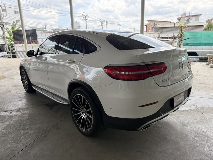Mercedes-Benz GLC-Class 2019 GLC250 Sedan เบนซิน ไม่ติดแก๊ส เกียร์อัตโนมัติ ขาว รูปที่ 4