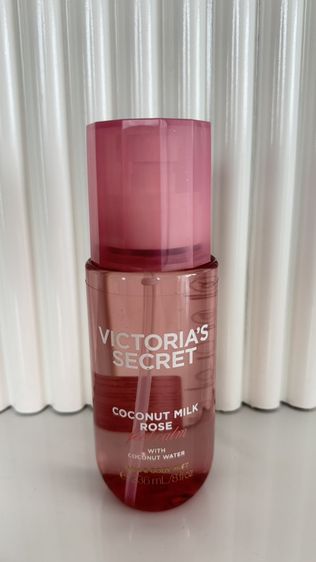 Victoria’s Secret Coconut Milk Rose Hair & Body Mist (236 ml)
