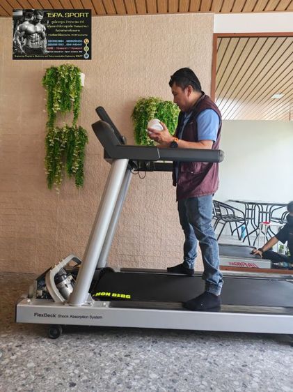 ช่างเปลี่ยนสายพานลู่วิ่งไฟฟ้า​Life​fitness​U.S.A. ช่างซ่อมลู่วิ่งไฟฟ้า​รัตนาธิเบศร์18​ นนทบุรี​ ซ่อมได้ทุกรุ่น​ ทุกยี่ห้อ​ ทุกอาการบริการถึงบ้านท่านทั่วไทย รูปที่ 11