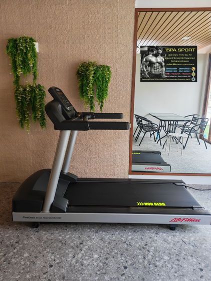 ช่างเปลี่ยนสายพานลู่วิ่งไฟฟ้า​Life​fitness​U.S.A. ช่างซ่อมลู่วิ่งไฟฟ้า​รัตนาธิเบศร์18​ นนทบุรี​ ซ่อมได้ทุกรุ่น​ ทุกยี่ห้อ​ ทุกอาการบริการถึงบ้านท่านทั่วไทย รูปที่ 17