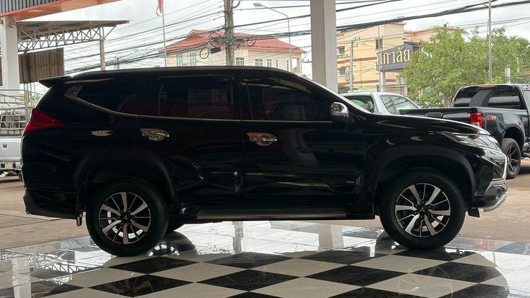 Mitsubishi Pajero Sport 2019 2.4 GT Premium Utility-car ดีเซล ไม่ติดแก๊ส เกียร์อัตโนมัติ ดำ รูปที่ 4