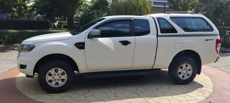 รถ Ford Ranger 2.5 Hi-Rider XLS สี ขาว