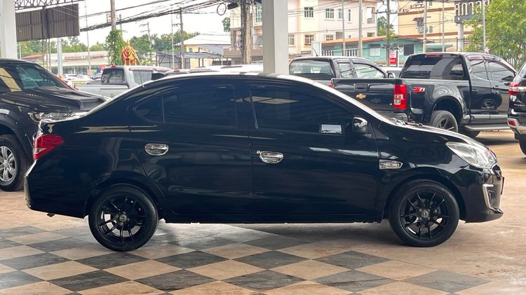 Mitsubishi Attrage 2019 1.2 GLX Sedan เบนซิน ไม่ติดแก๊ส เกียร์อัตโนมัติ ดำ รูปที่ 4