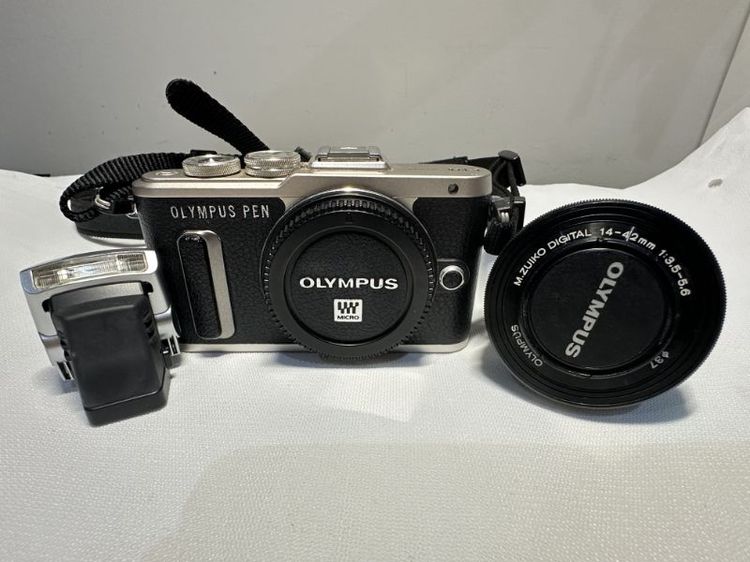 กล้อง DSLR ไม่กันน้ำ OLYMPUS PEN EPL8