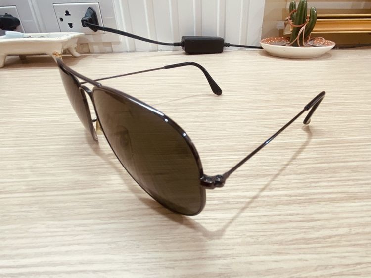 แว่นกันแดดยี่ห้อ Rayban รูปที่ 2