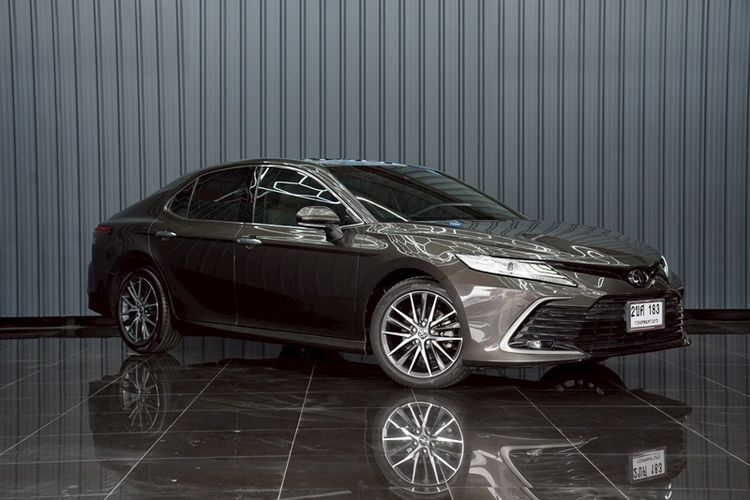 Toyota Camry 2022 2.5 Premium Sedan เบนซิน ไม่ติดแก๊ส เกียร์อัตโนมัติ เทา รูปที่ 3
