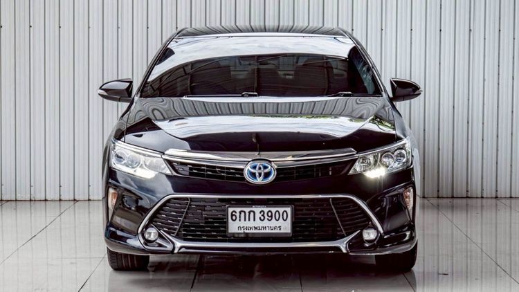รถ Toyota Camry 2.5 HV สี ดำ