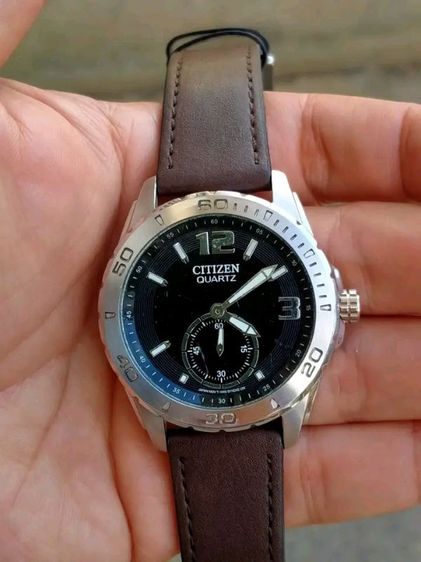 ดำ นาฬิกา Citizen ถ่าน 2เข็มครึ่งสภาพดี เดินดี ใช้งานปกติสภาพดี เดินดี ใช้งานปกติ