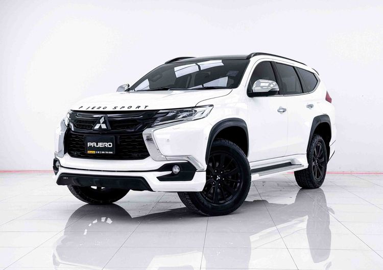 รถ Mitsubishi Pajero Sport 2.4  GT Premium Elite Edition  2WD สี ขาว