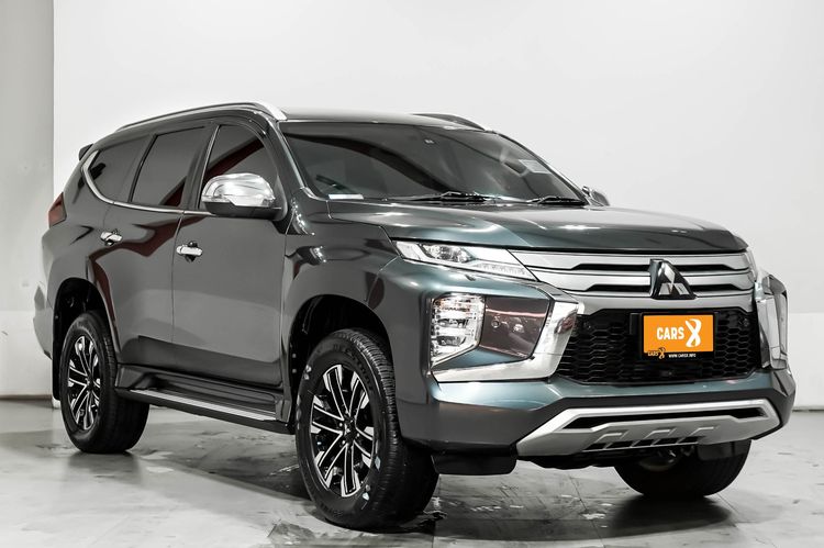 รถ Mitsubishi Pajero Sport 2.4 GT Premium 4WD สี เทา