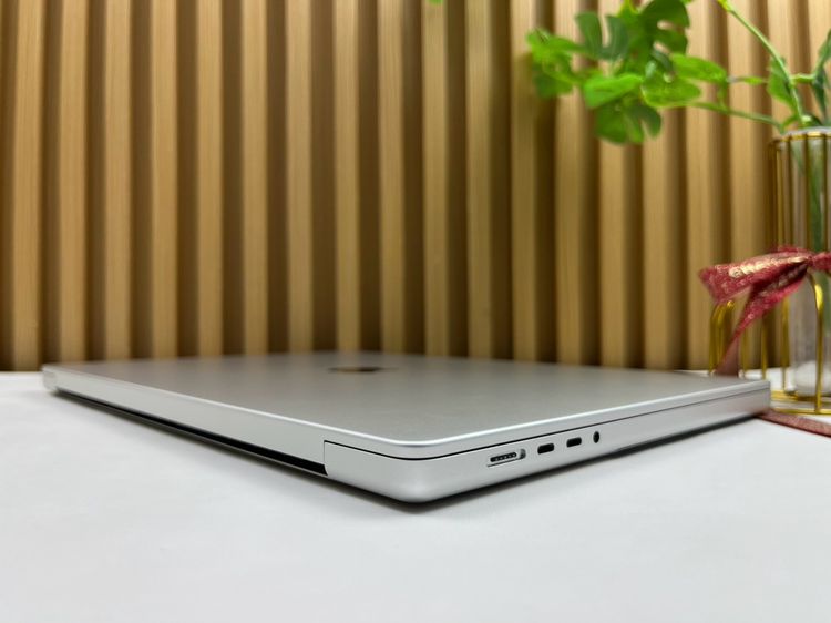 MacBook Pro 16-inch M3 Pro 2023 Ram36GB SSD512GB Sliver รูปที่ 9
