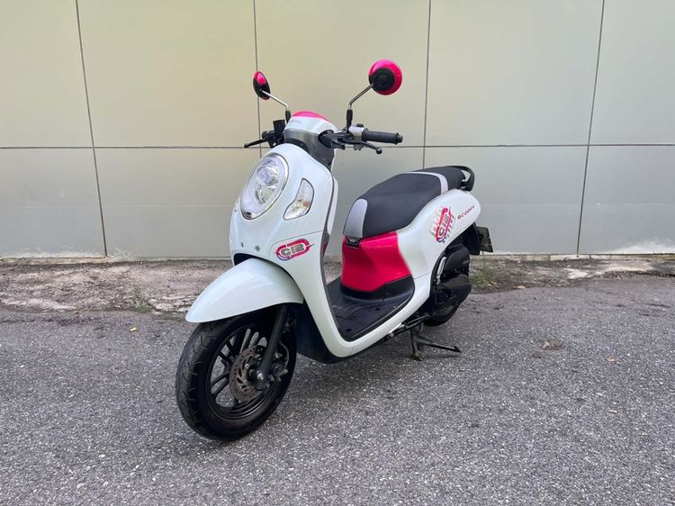 Honda รุ่น Scoopy i110cc ปี 2022สตาร์ทมือ