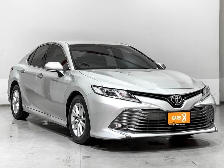 Toyota Camry 2018 2.0 G Sedan เบนซิน ไม่ติดแก๊ส เกียร์อัตโนมัติ บรอนซ์เงิน