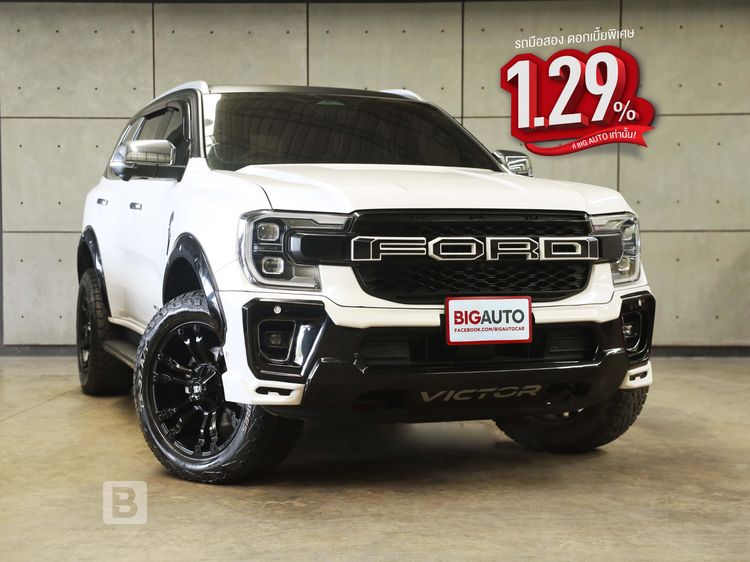 รถ Ford Everest 2.0 Bi-Turbo Titanium+ 4WD สี ขาว